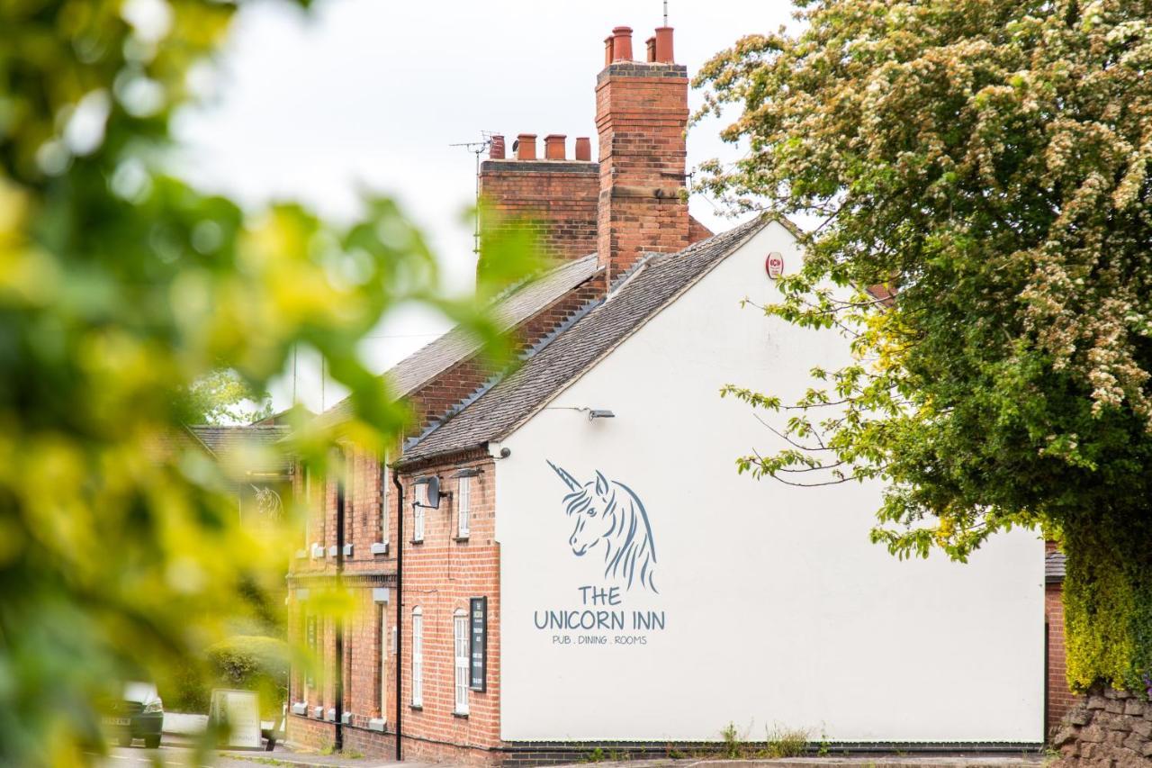 The Unicorn Inn Newton Solney Εξωτερικό φωτογραφία