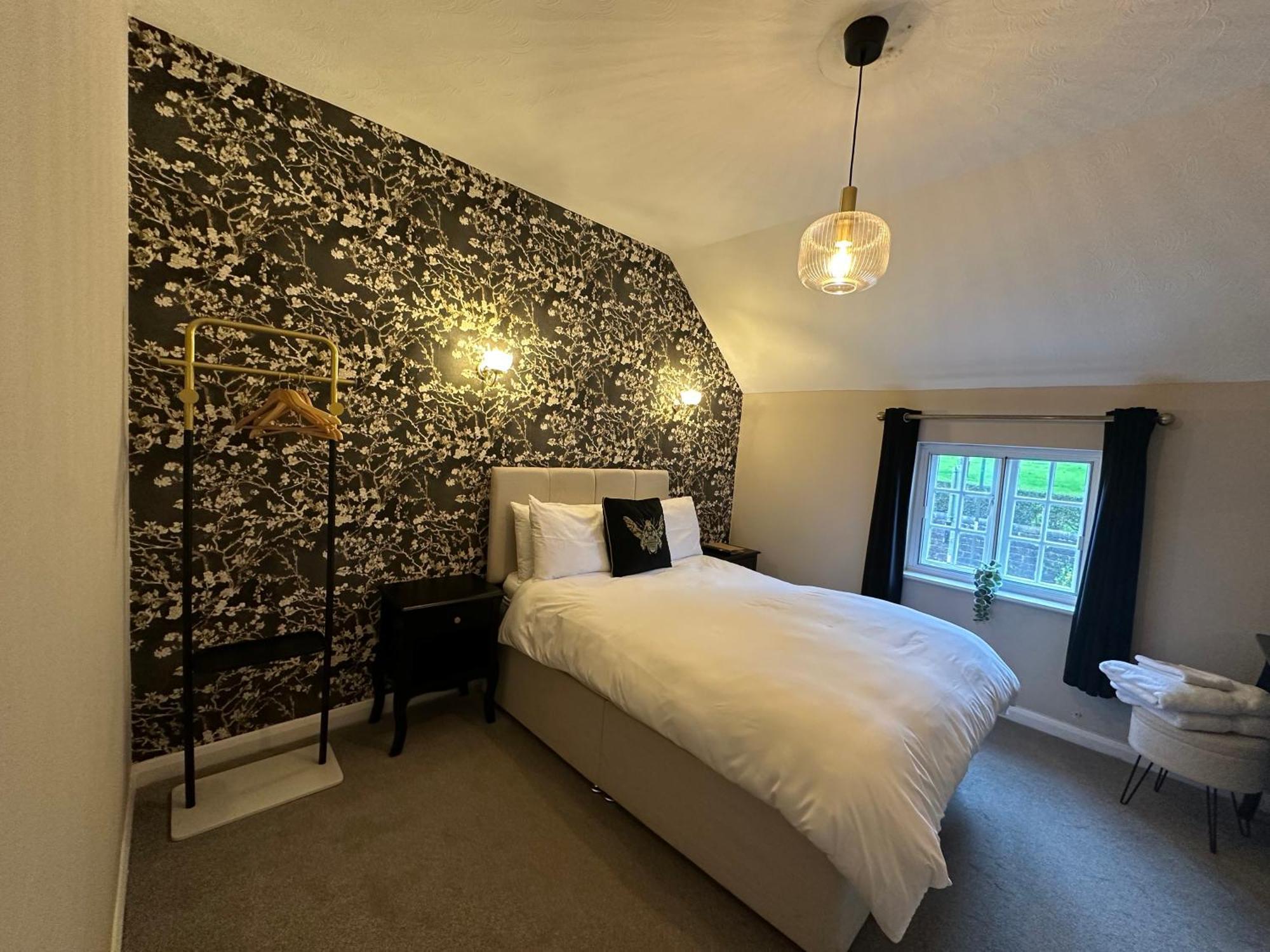 The Unicorn Inn Newton Solney Δωμάτιο φωτογραφία
